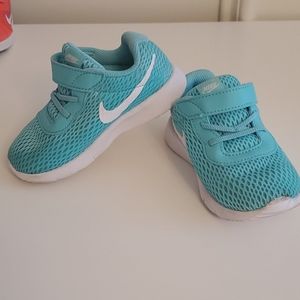 Toddler/kids Teal Tanjun Nike shoes